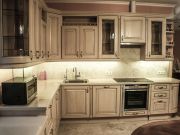 Кухонный гарнитур в классическом стиле из линейки Positano