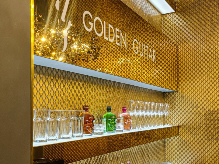 Мебель для клуба "Golden Guitar Club" Мебель для клуба "Golden Guitar Club"